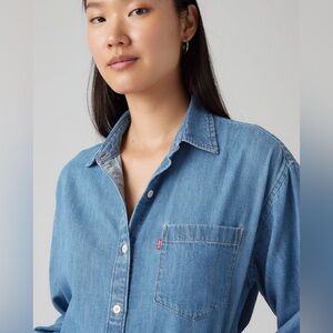 Classic Blue Denim Button Down  Levis Shirt XL Unisex